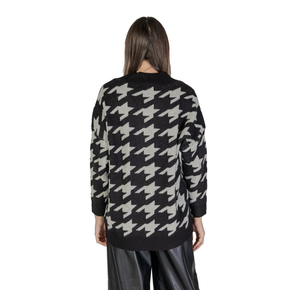 Vero Moda – Schwarz-weiße Marabu-Strickjacke