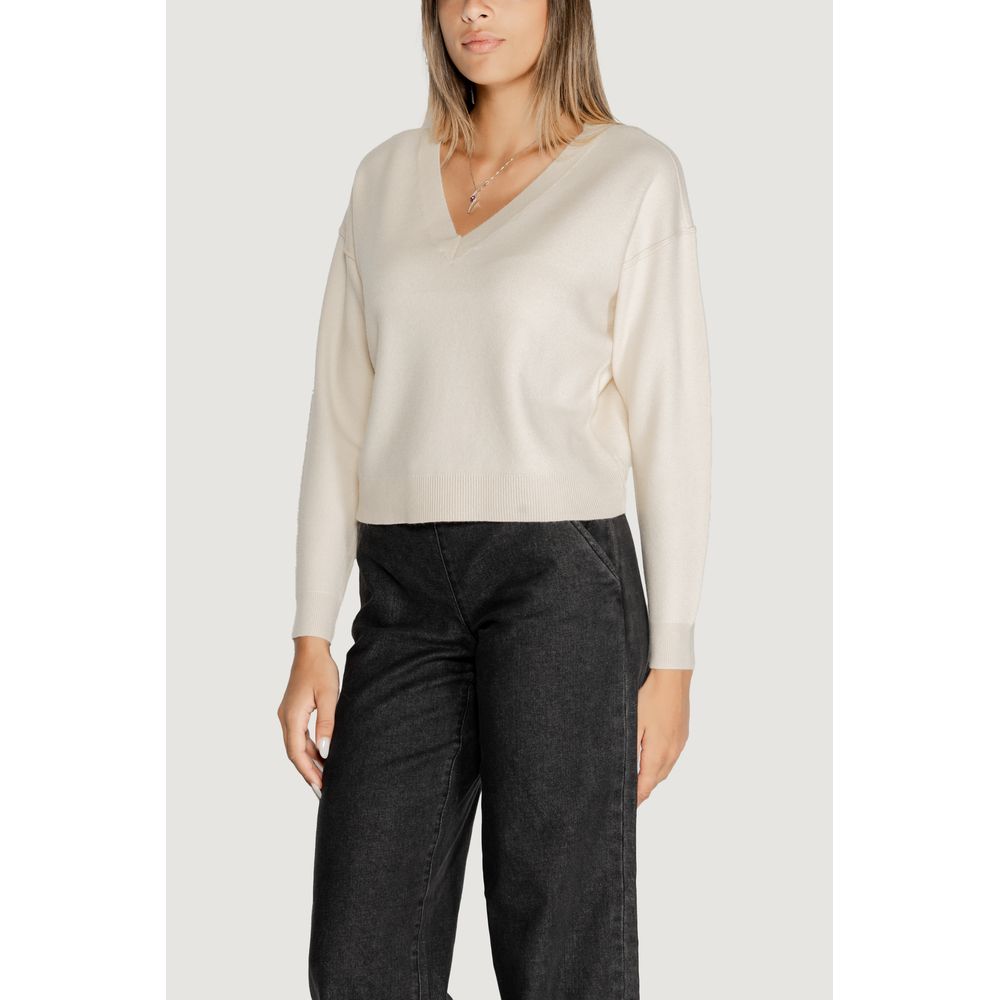 Vero Moda – Weißer Viskosepullover