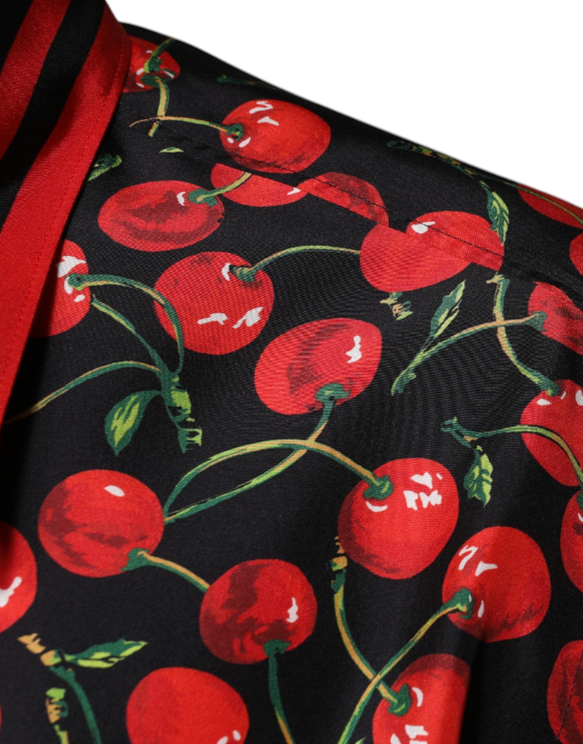 Dolce &amp; Gabbana Schwarzes, kirschrotes Seidenhemd mit Knopfleiste