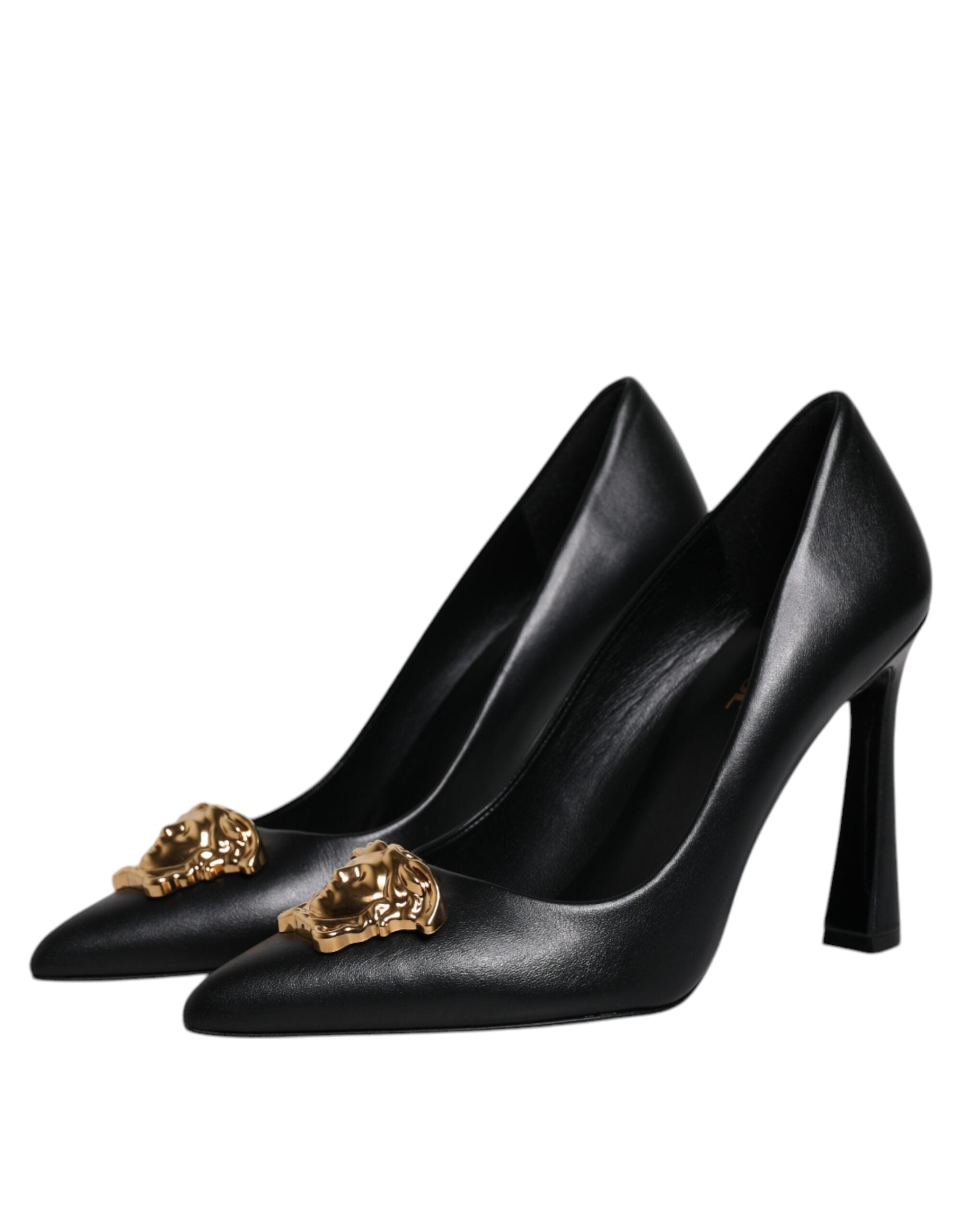 Pantofi cu toc înalt Versace din piele neagră cu placă cu logo