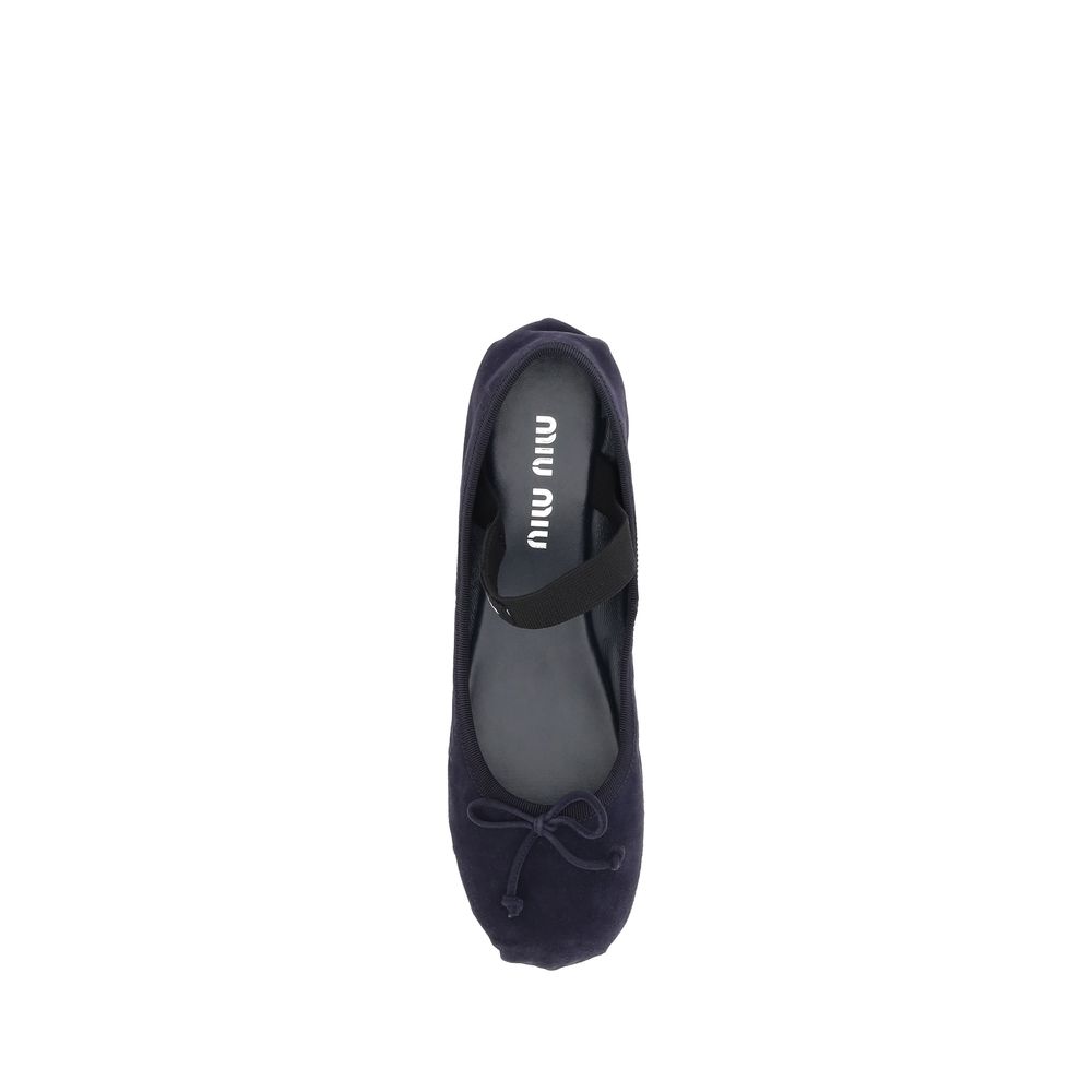 Miu Miu Wildlederballerinas