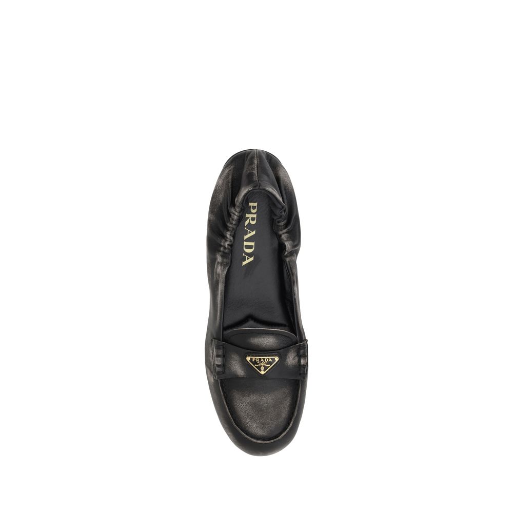 Mocasini Prada din piele cu efect vintage