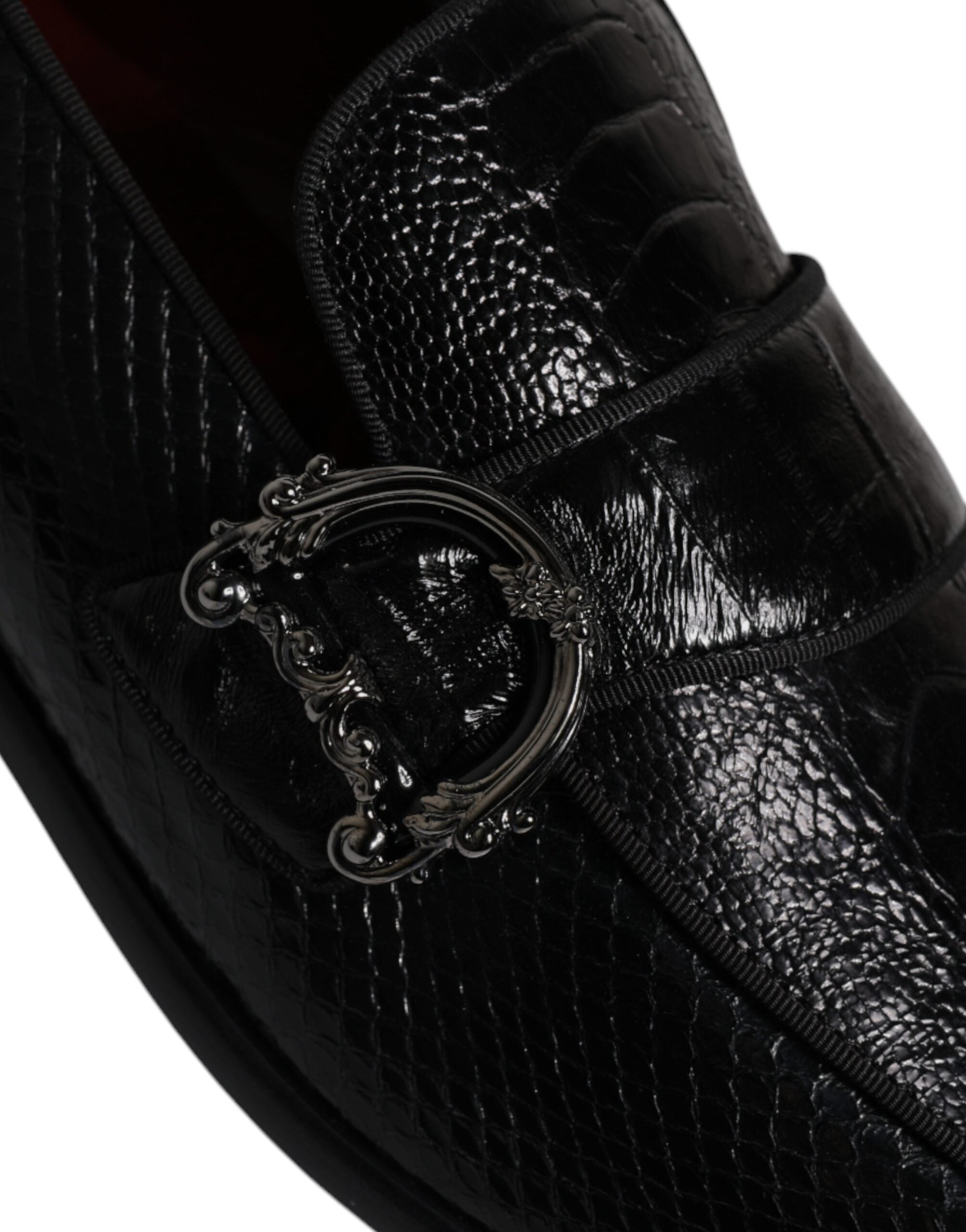 Mocasini Dolce &amp; Gabbana negri din piele exotică cu logo DG și pantofi eleganți formali