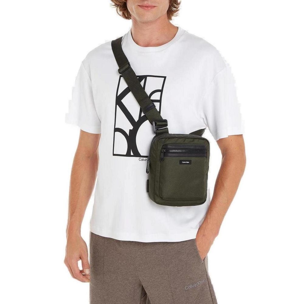 Geantă messenger Calvin Klein verde din poliester reciclat