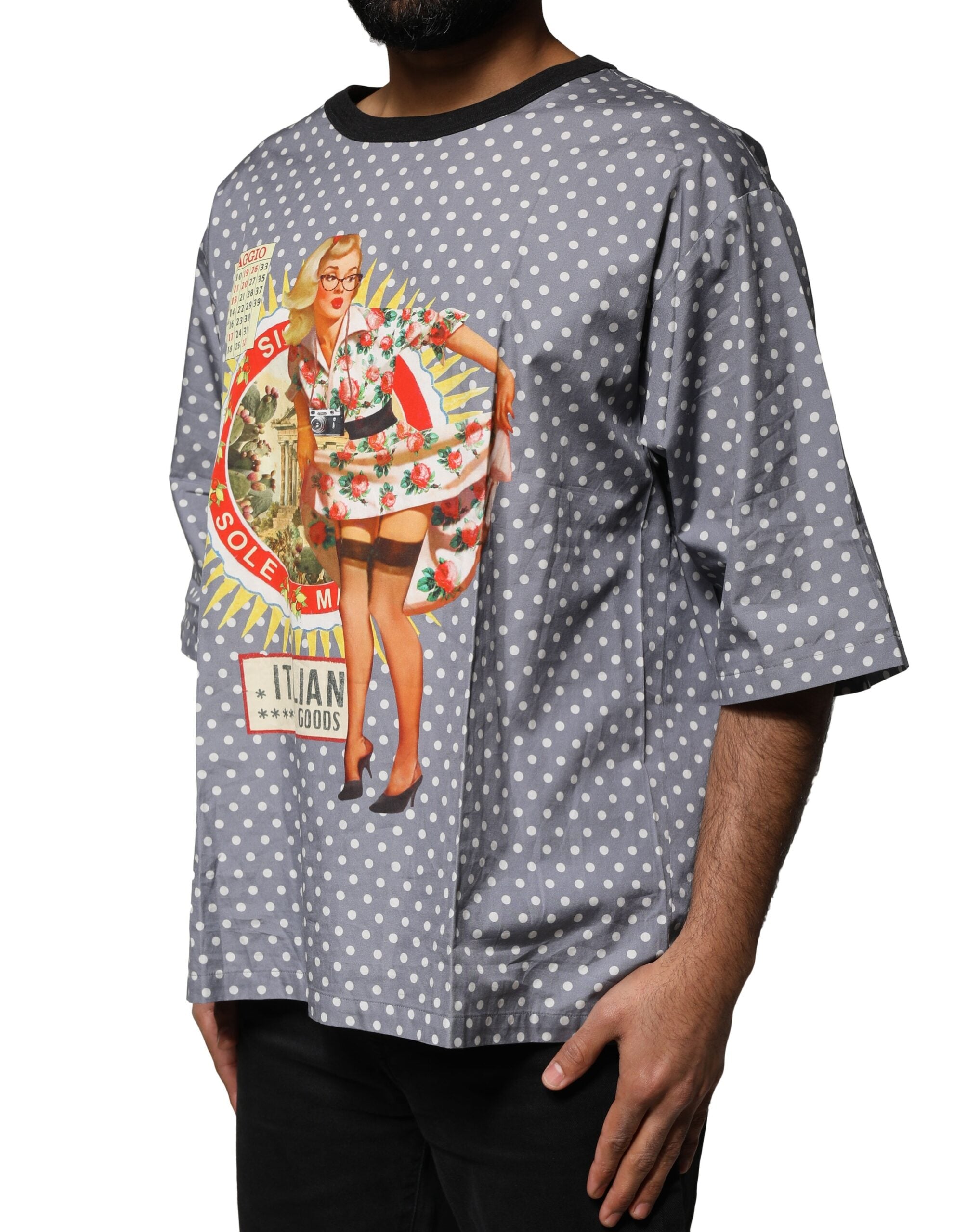 Tricou Dolce &amp; Gabbana gri cu buline și imprimeu Pin-Up, cu guler rotund