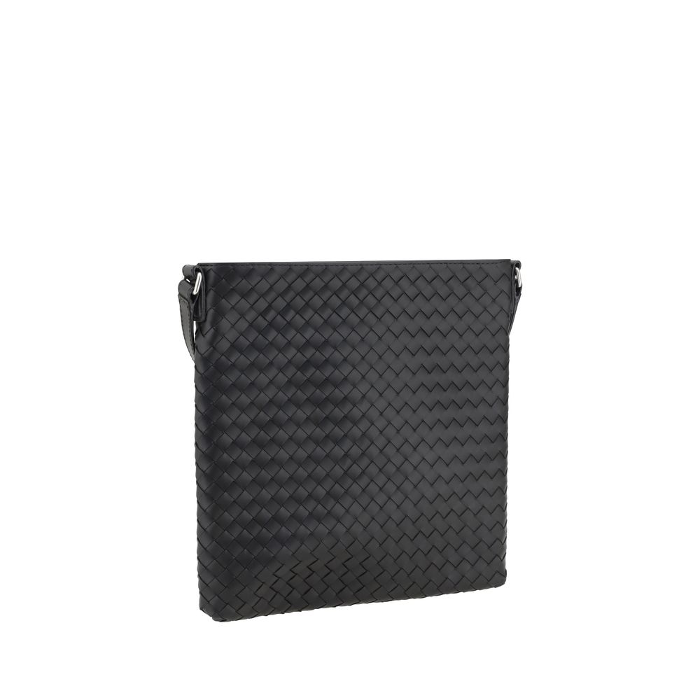 Geanta de umar Bottega Veneta iconica intreccio