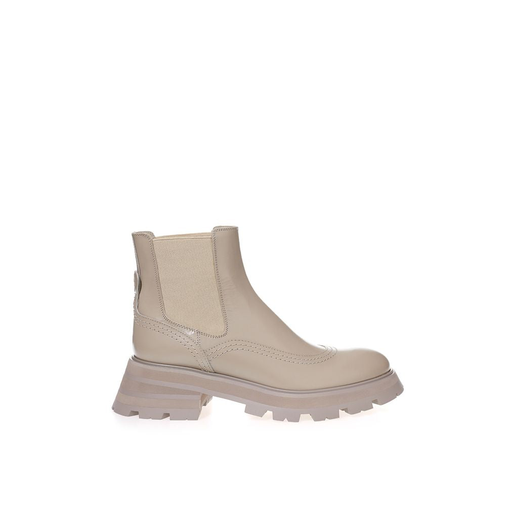 Alexander McQueen Schicke graue Lederstiefel für elegante Schritte