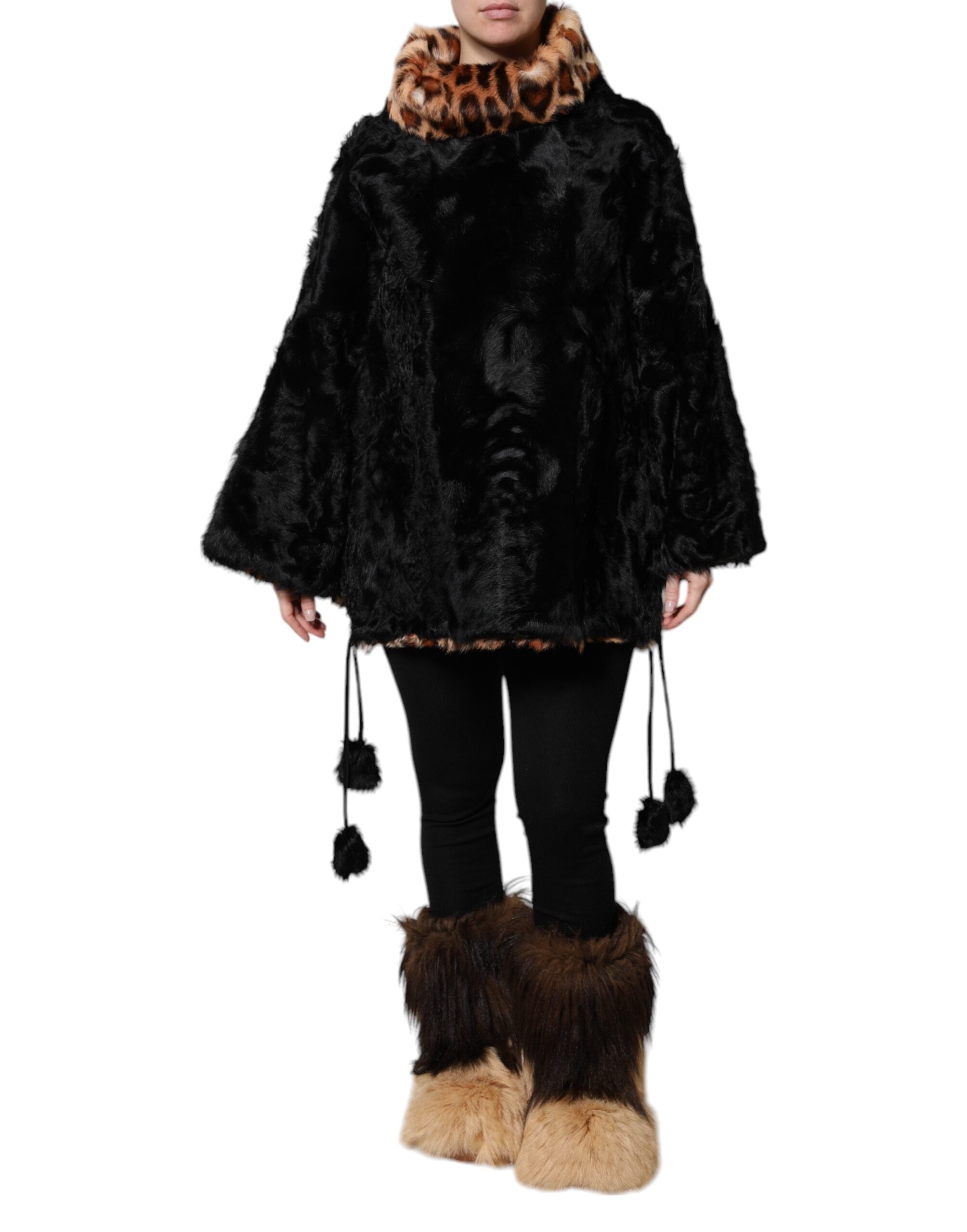 Dolce &amp; Gabbana Schwarze kurze Damenmanteljacke aus Lammfell