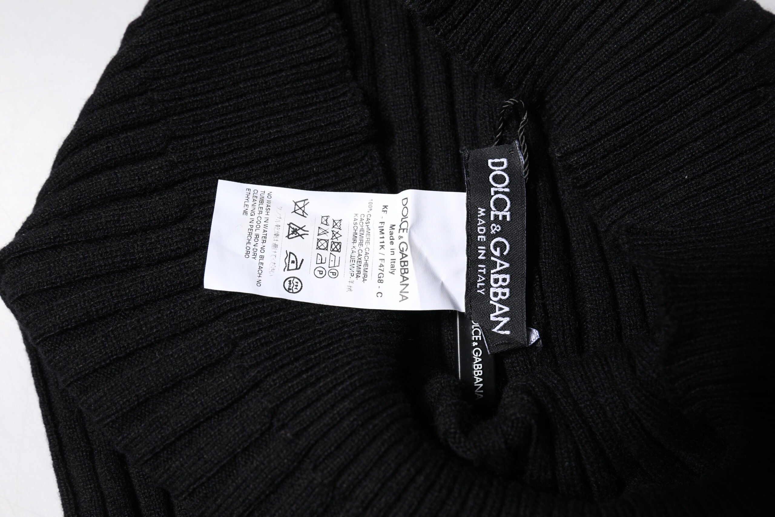 Dolce &amp; Gabbana – Schwarzer, gestrickter Halswärmer-Foulardschal aus Kaschmir