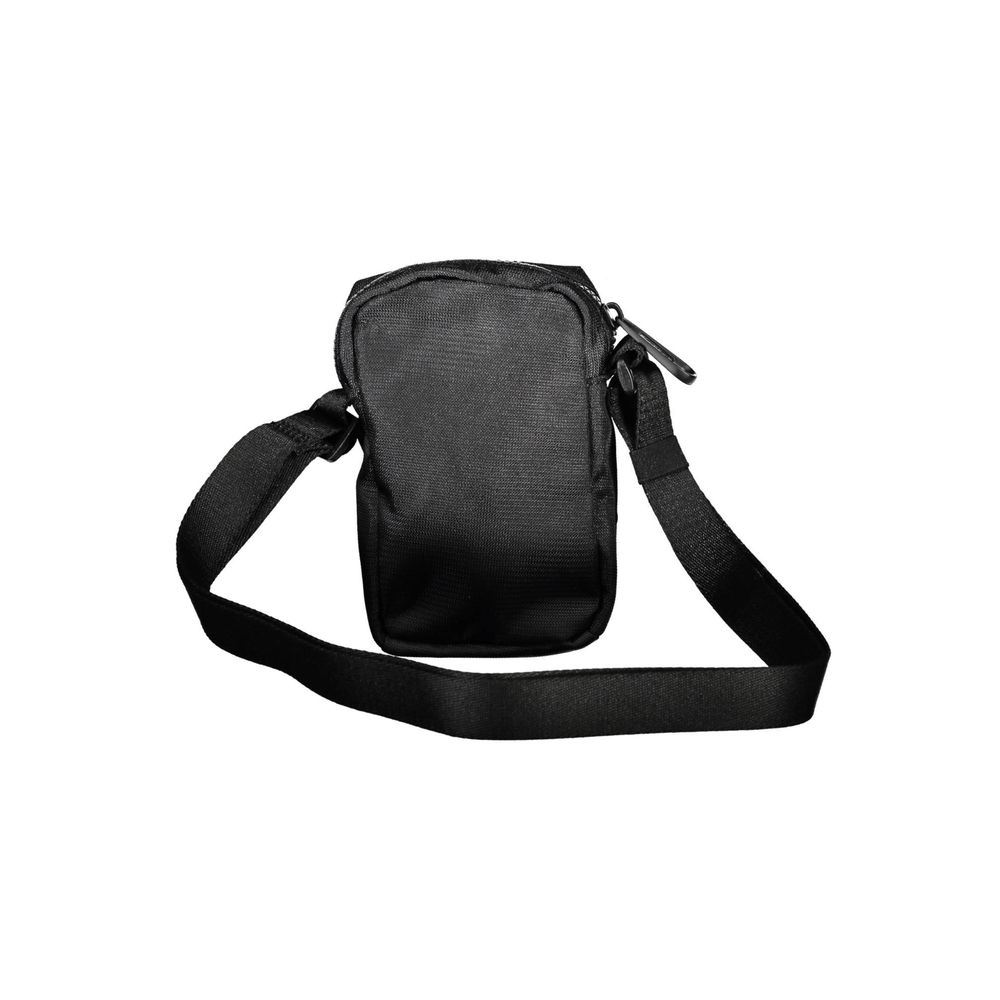 Calvin Klein – Elegante schwarze Umhängetasche mit schicken Details