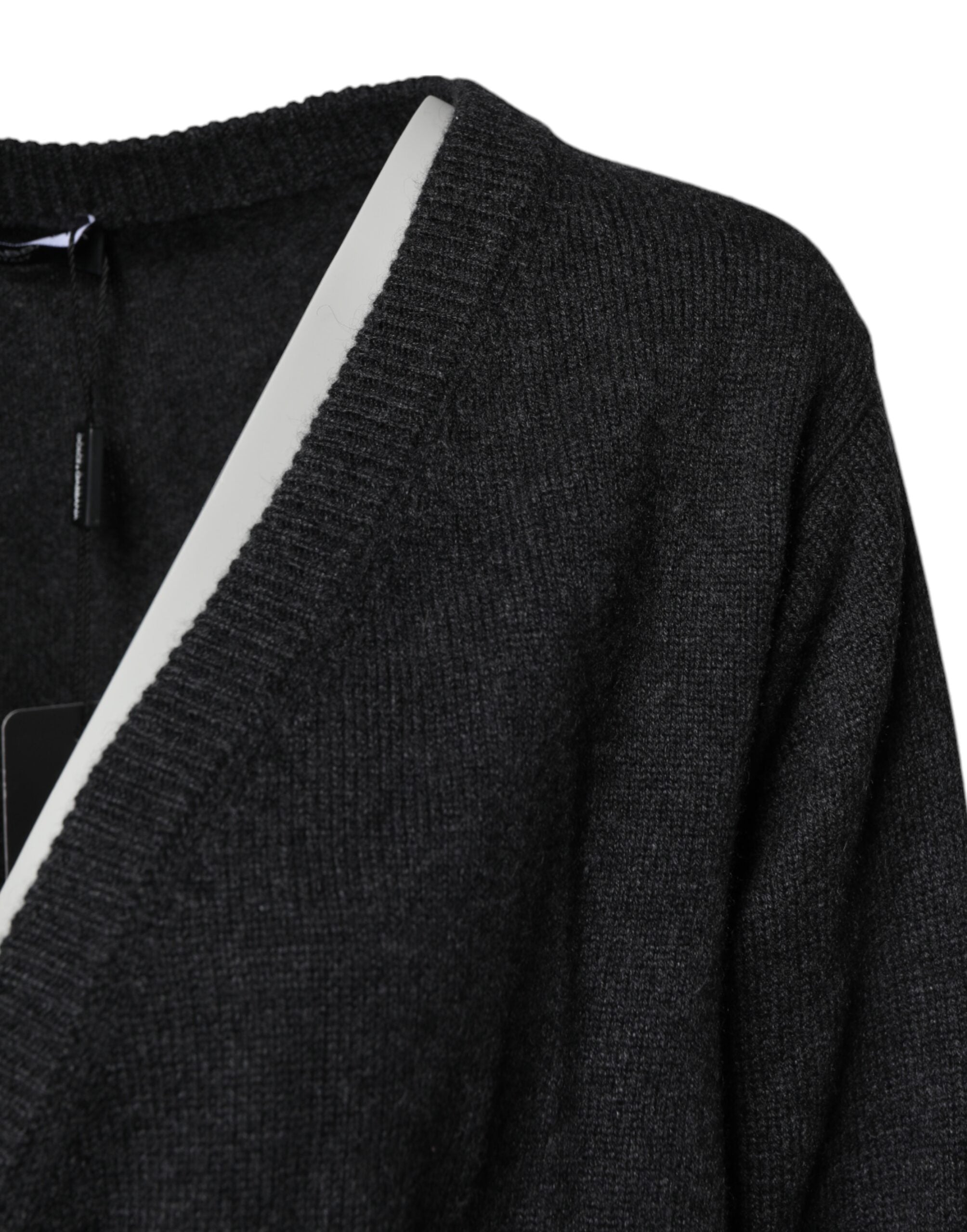 Dolce &amp; Gabbana Grauer Kaschmirpullover mit tiefem V-Ausschnitt
