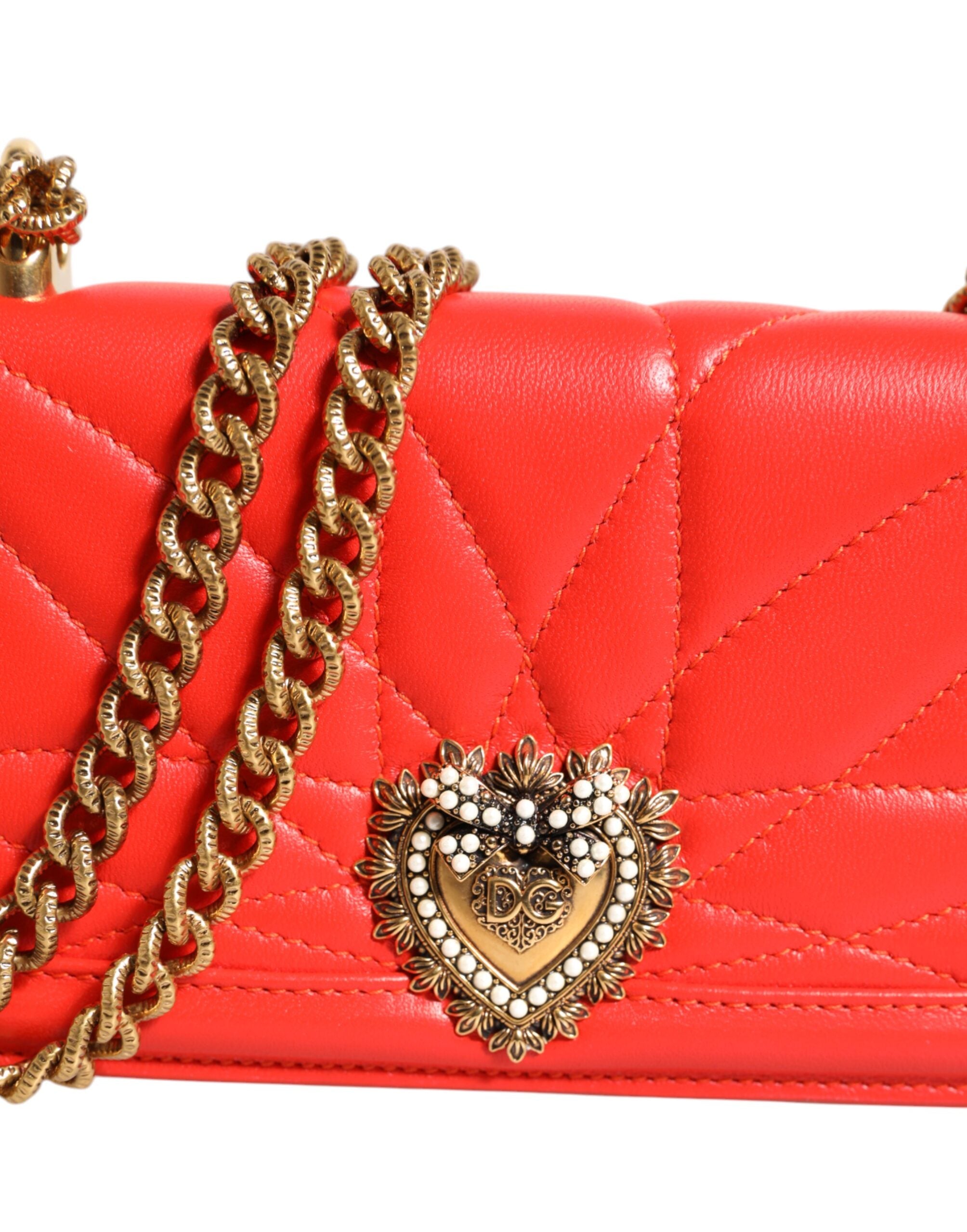 Dolce &amp; Gabbana – Devotion – Umhängetasche mit Telefonhülle aus gestepptem Leder in Rot