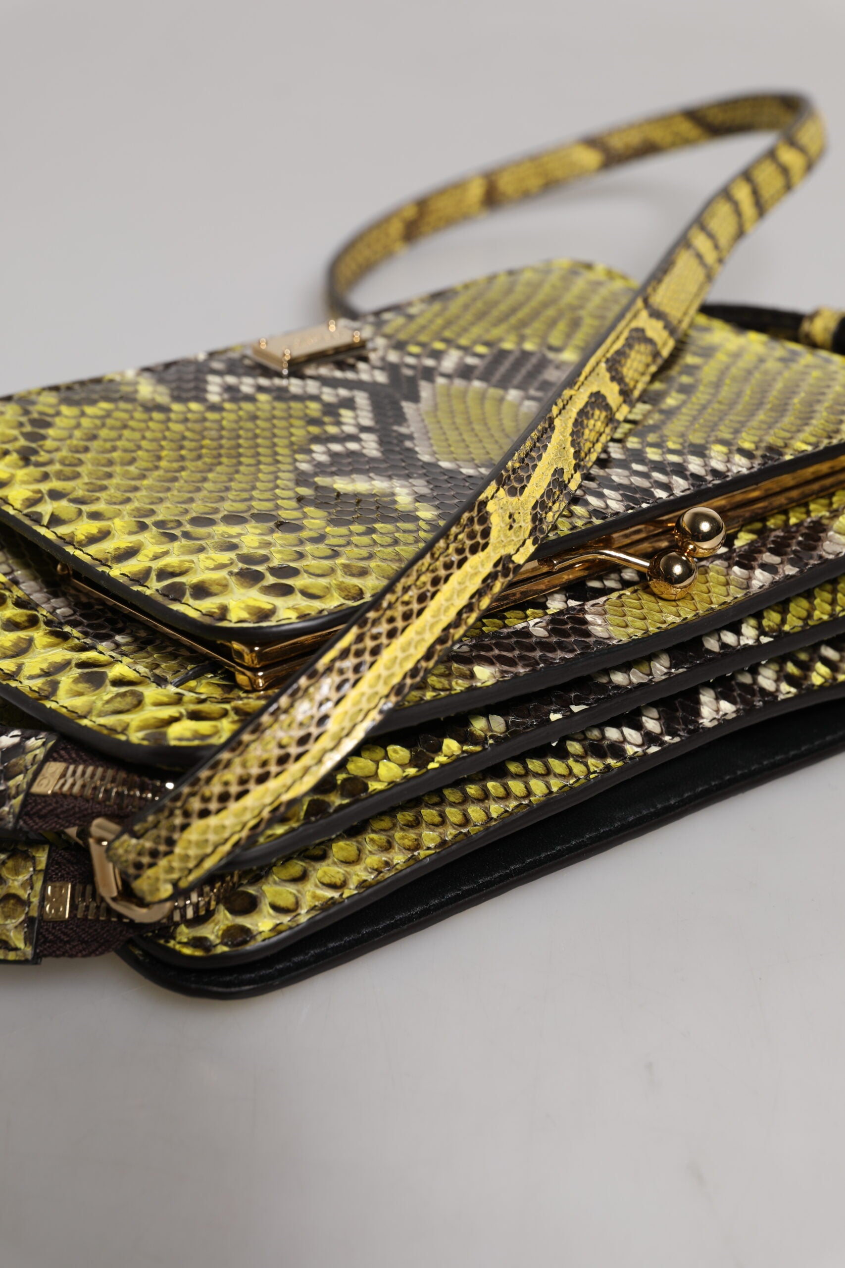 Geantă clutch crossbody Dolce &amp; Gabbana din piele exotică verde cu placă DG