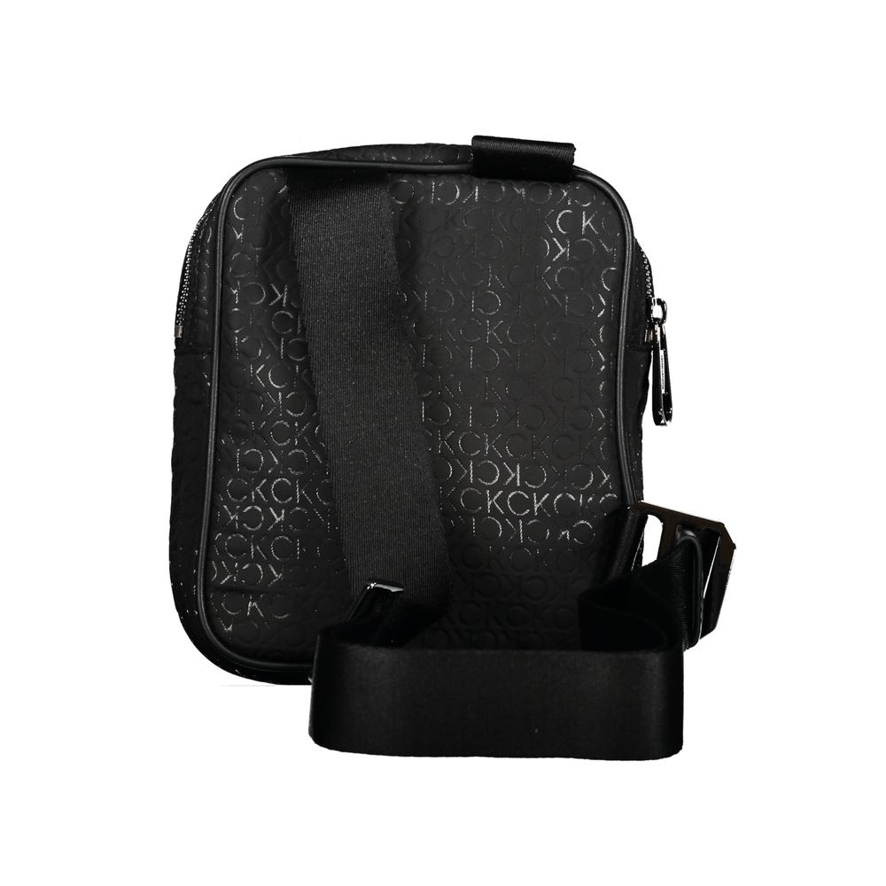 Geantă de umăr Calvin Klein Sleek Urban cu detalii contrastante