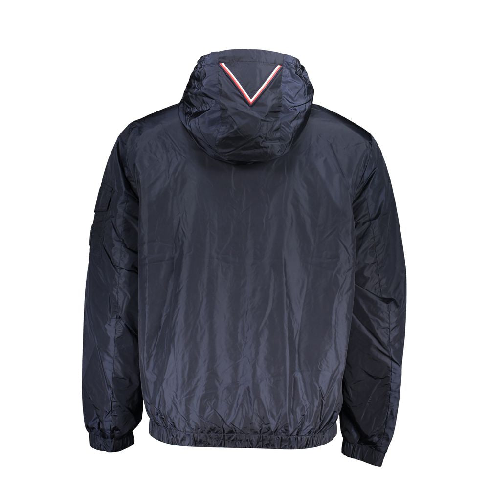Tommy Hilfiger – Schicke blaue Sportjacke mit Kapuze und Kontrastdetails