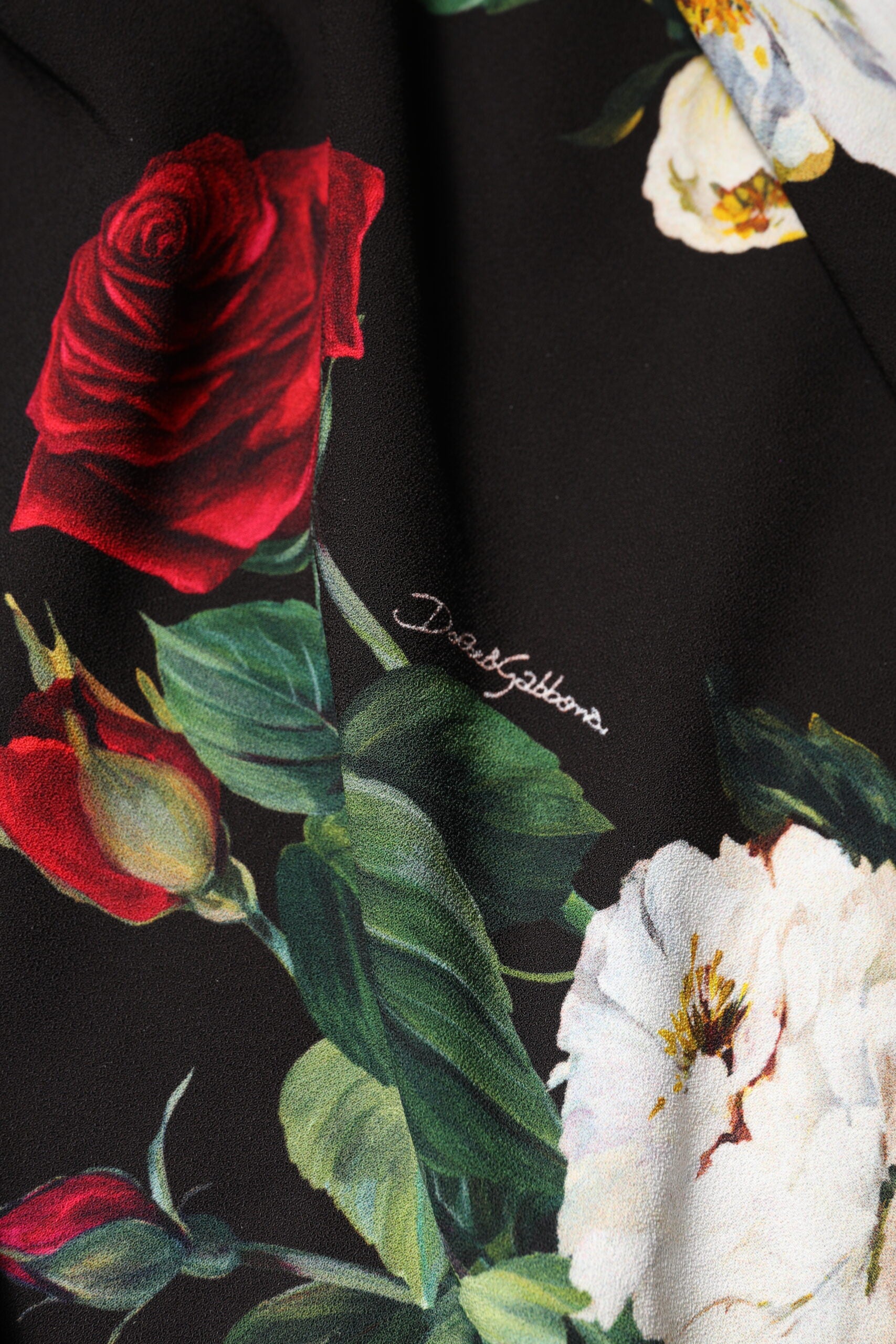 Rochie Dolce &amp; Gabbana neagră cu imprimeu floral, fără mâneci, tip șaibă