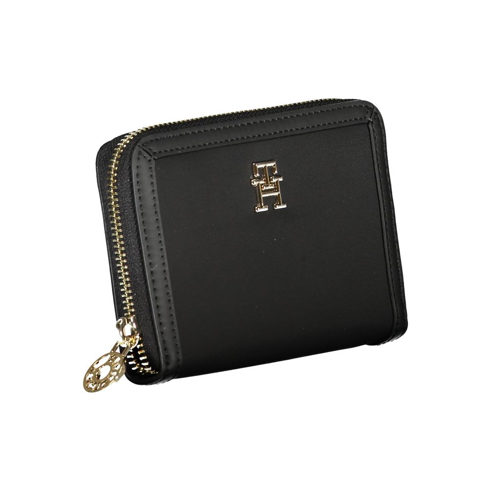 Portofel elegant cu fermoar Tommy Hilfiger, cu spațiu amplu de depozitare