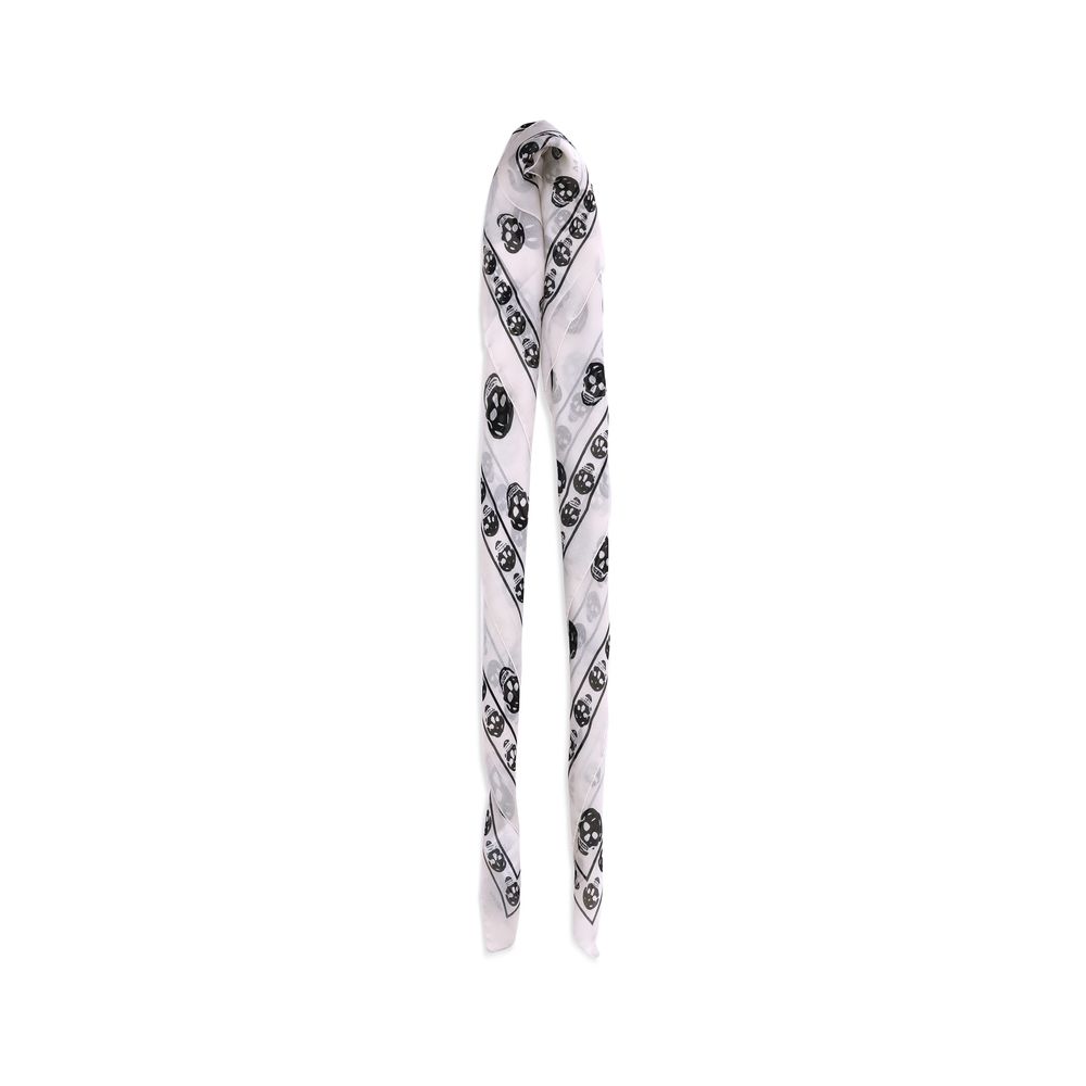 Alexander McQueen Seidenschal mit Totenkopf