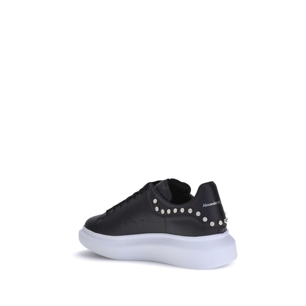Alexander McQueen Sneakers aus Leder mit Nieten